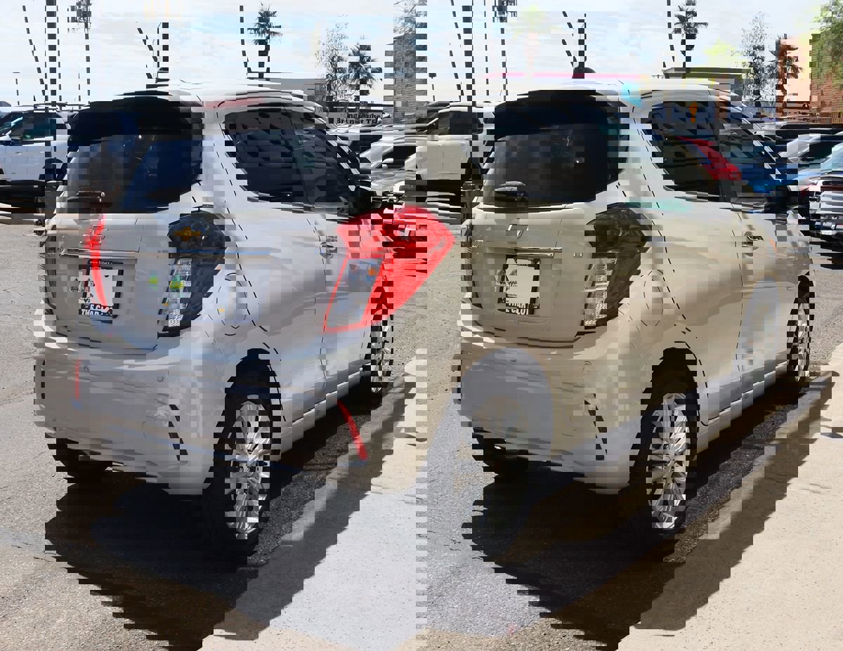 Used 2016 Chevrolet Spark LT w/ Driver Confidence Package image 13