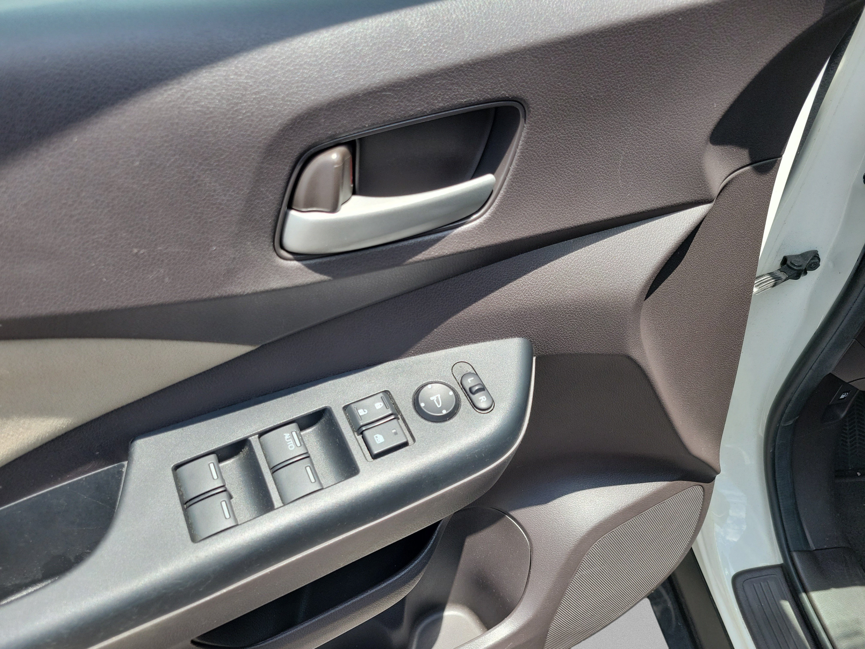 Used 2014 Honda CR-V EX image 15