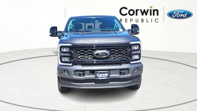 New 2026 Ford F250 Lariat w/ Black Appearance Package AWD/4WD image 2