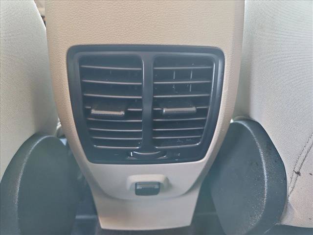 Used 2017 Ford Escape SE FWD image 16