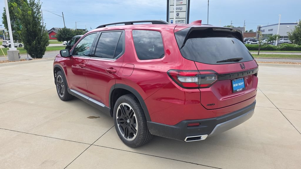 New 2026 Honda Pilot Touring video 3