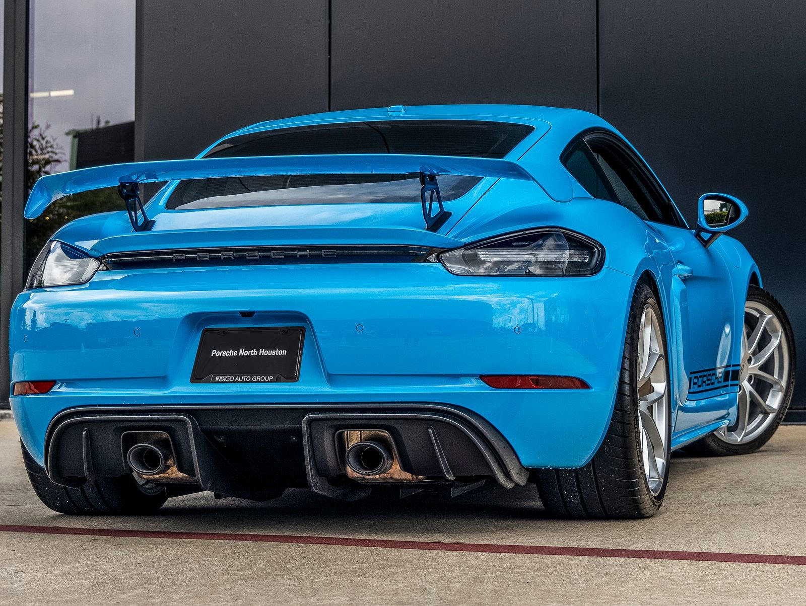 Certified 2021 Porsche 718 Cayman GT4 RWD image 3