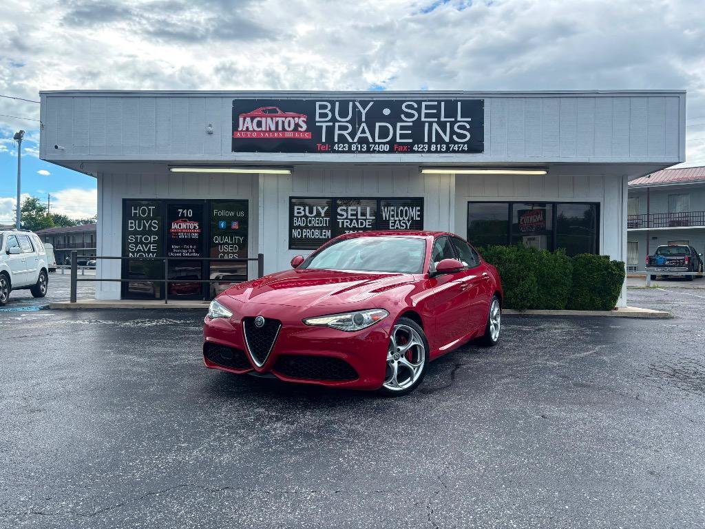 Used 2020 Alfa Romeo Giulia Ti Sport w/ Quick Order Package 22S Sport AWD/4WD image 45