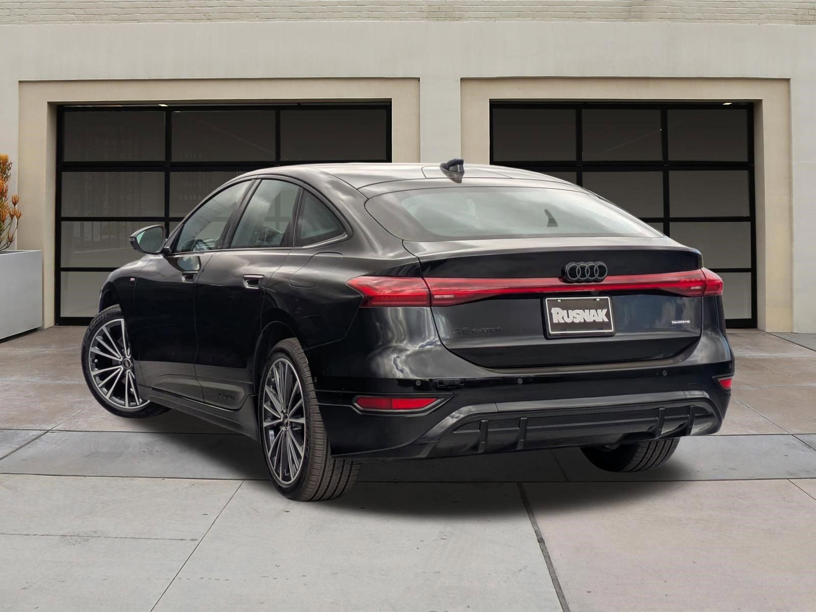 New 2027 Audi A6 e-tron Premium Plus AWD/4WD image 3
