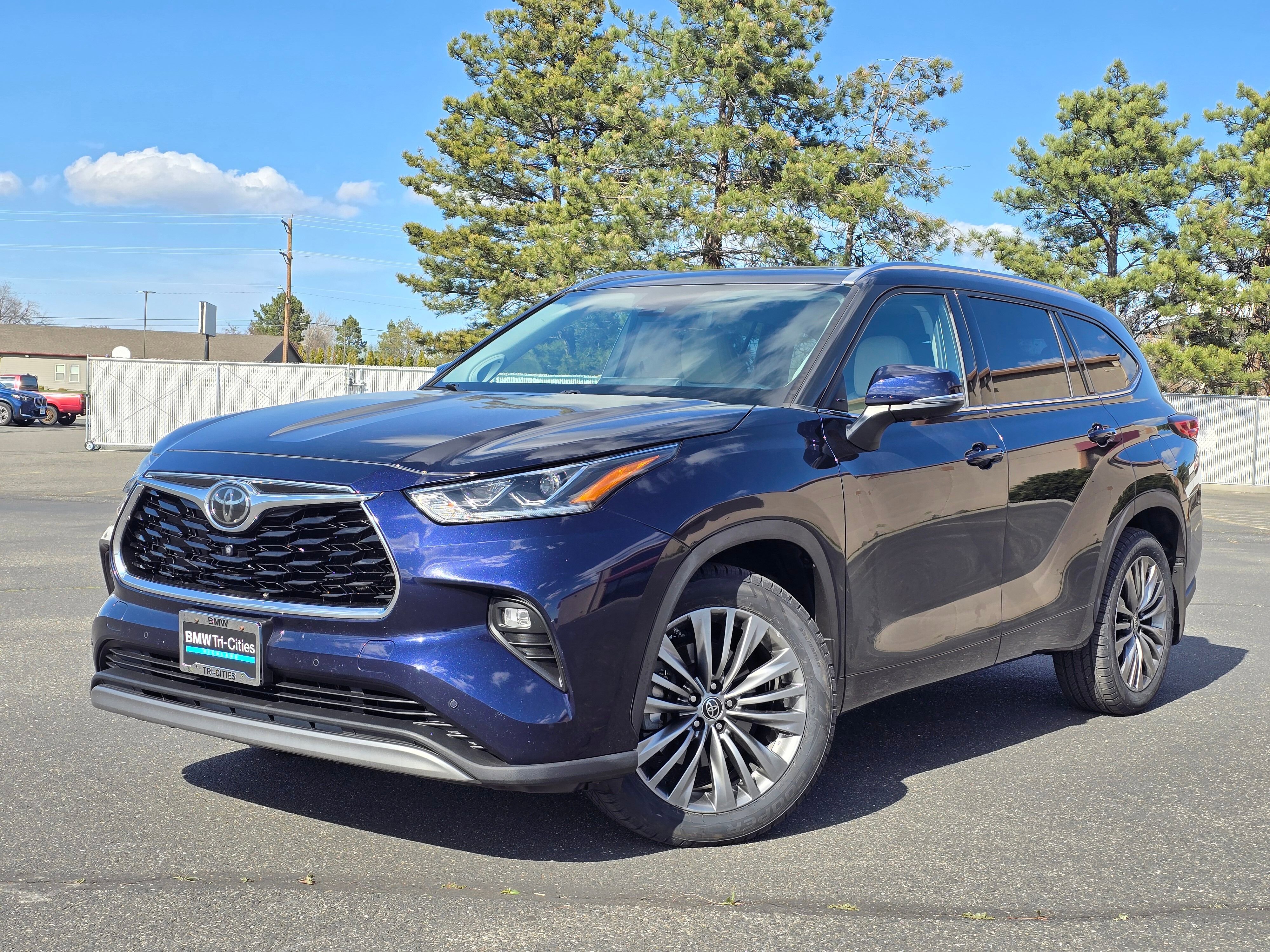 Used 2020 Toyota Highlander Platinum image 32