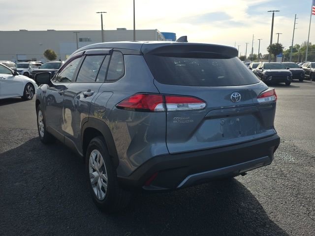 Used 2022 Toyota Corolla Cross L image 3