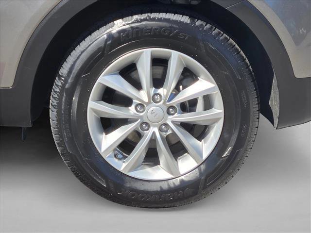 Used 2017 Kia Sorento L image 21