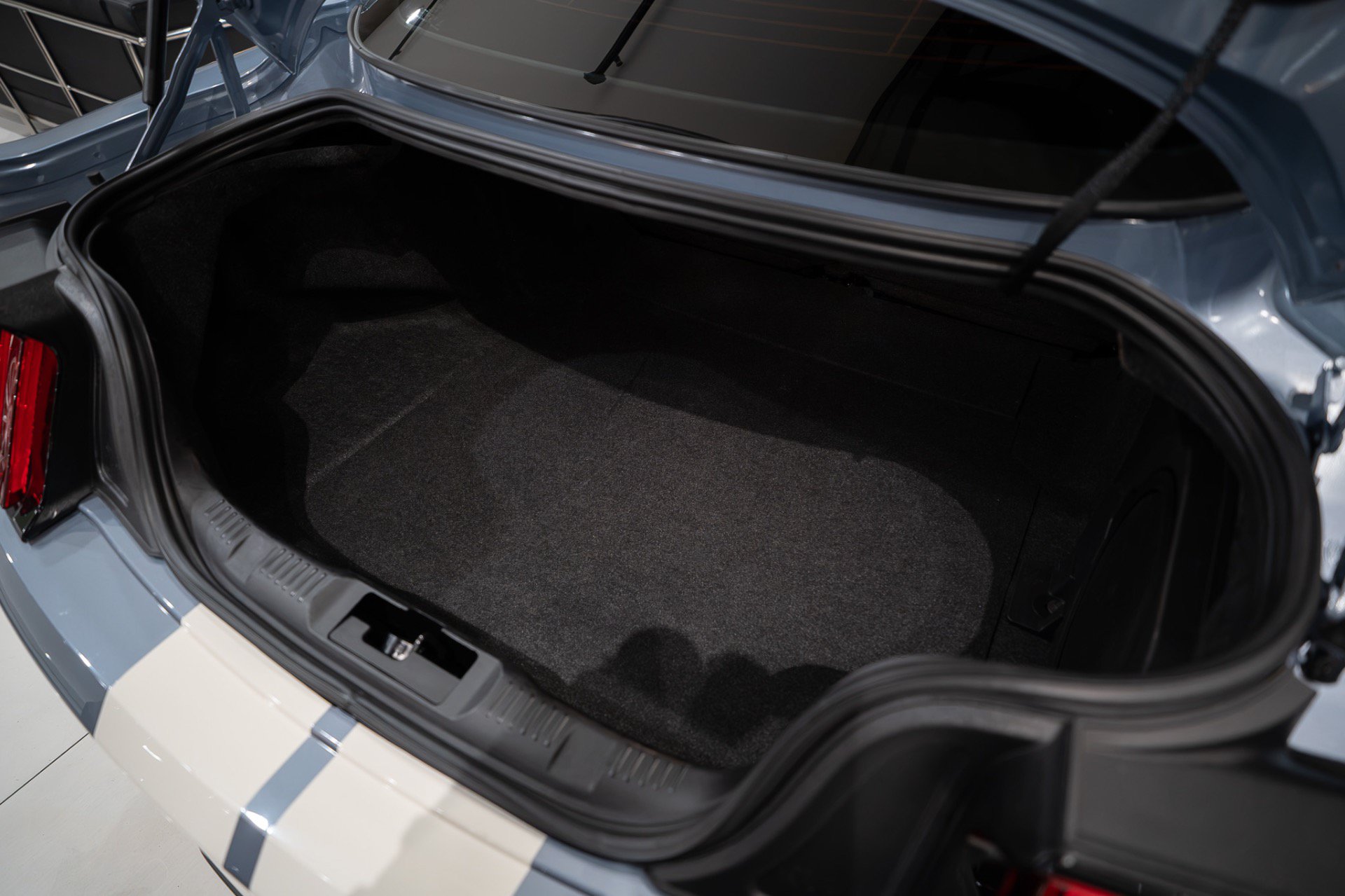 Used 2022 Ford Mustang Shelby GT500 RWD image 52