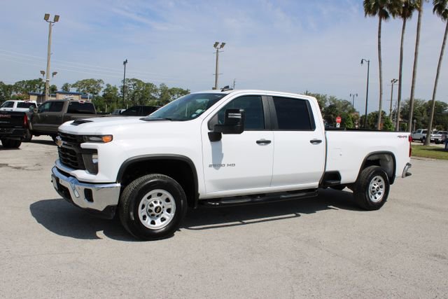 Used 2025 Chevrolet Silverado 2500 W/T w/ WT/CX Safety Package AWD/4WD image 5