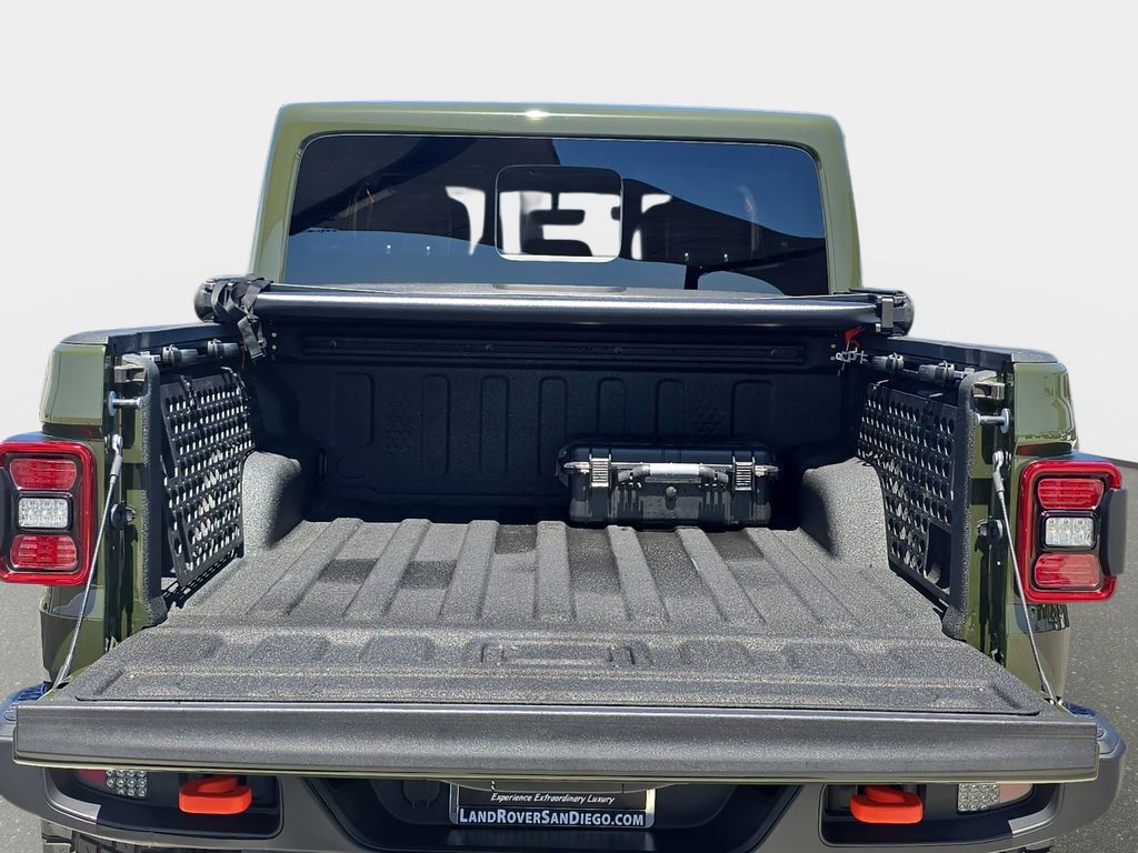 Used 2023 Jeep Gladiator Mojave w/ LED Lighting Group AWD/4WD image 14