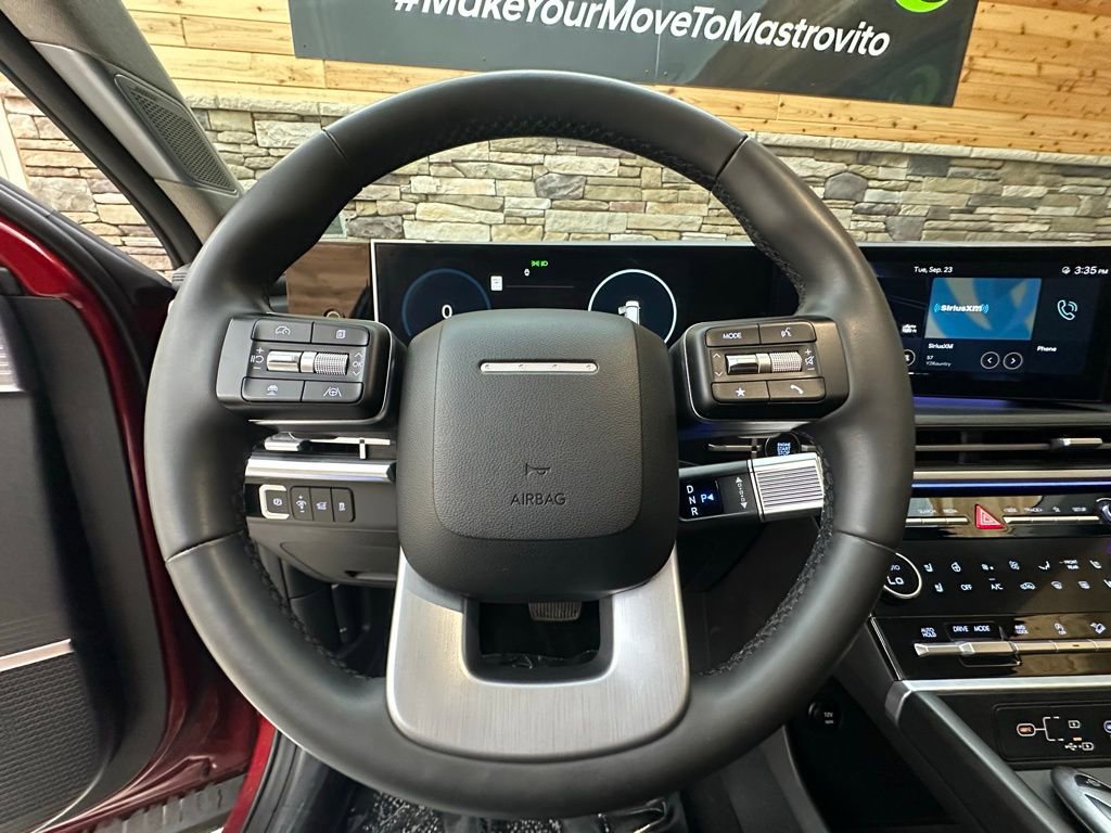 Used 2024 Hyundai Santa Fe Limited image 17