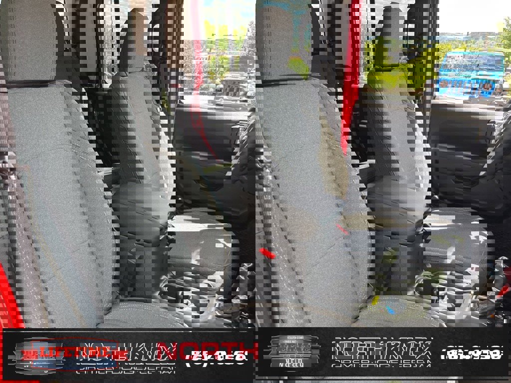 New 2025 Jeep Gladiator Sport image 27