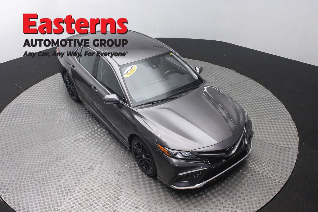 Used 2023 Toyota Camry XSE FWD image 5