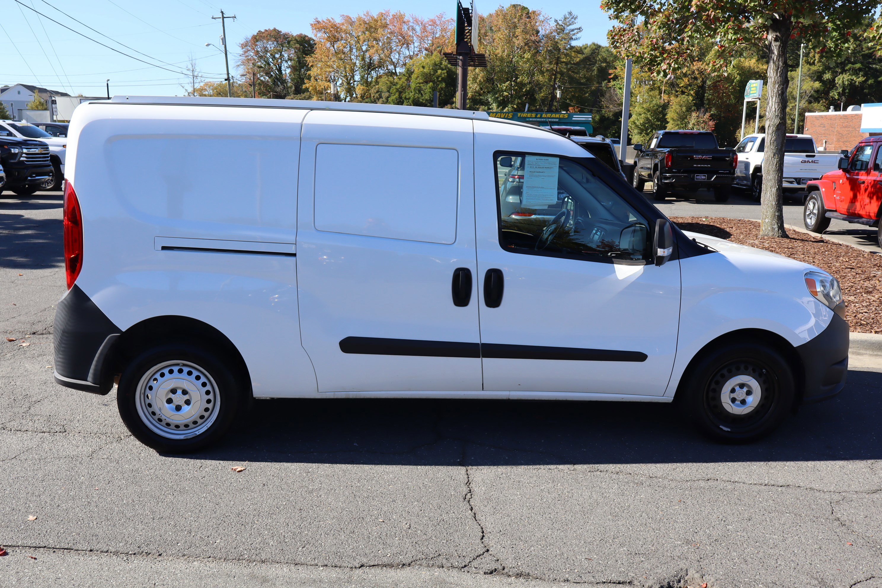 Used 2021 RAM ProMaster City Tradesman image 11