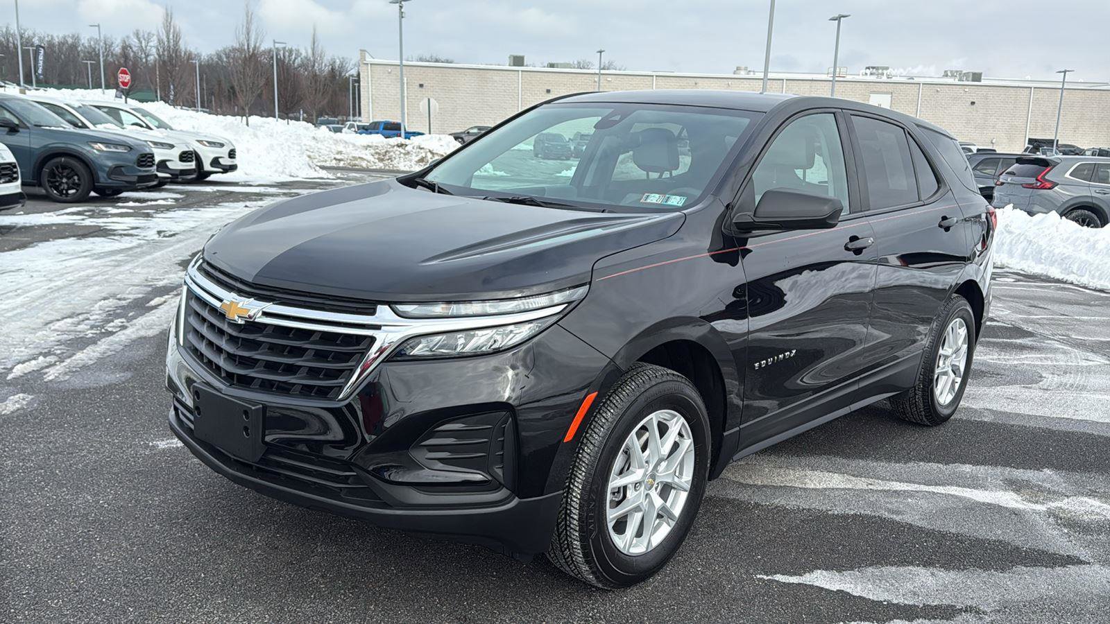Used 2023 Chevrolet Equinox LS w/ LS Convenience Package image 13