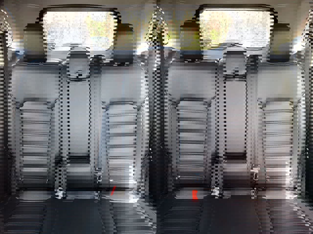 Used 2024 Ford Edge SEL image 13