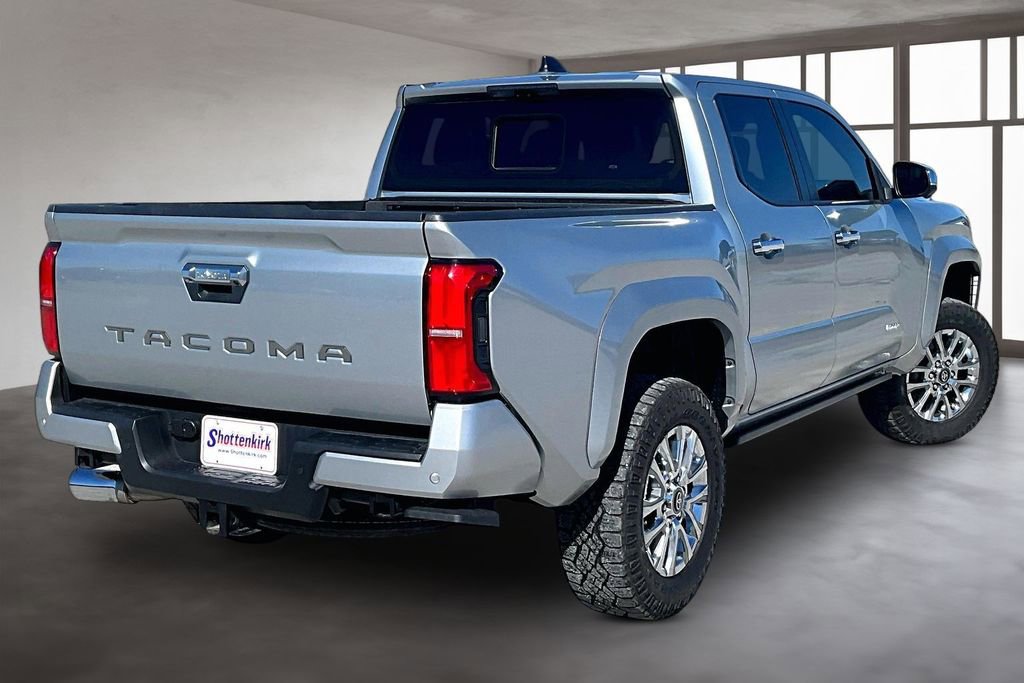 Used 2024 Toyota Tacoma Limited w/ Limited Package (LT) image 6