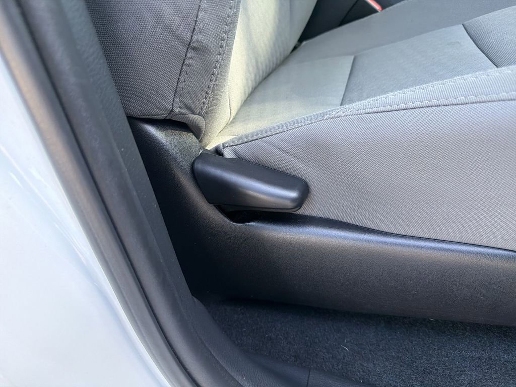 Used 2020 Toyota Tacoma SR5 image 43