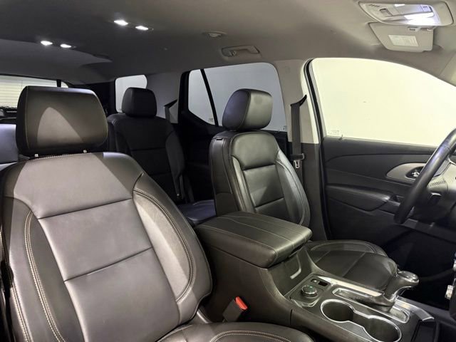 Used 2020 Chevrolet Traverse LT w/ LT Premium Package image 31
