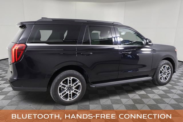 Used 2025 Ford Expedition Active image 4