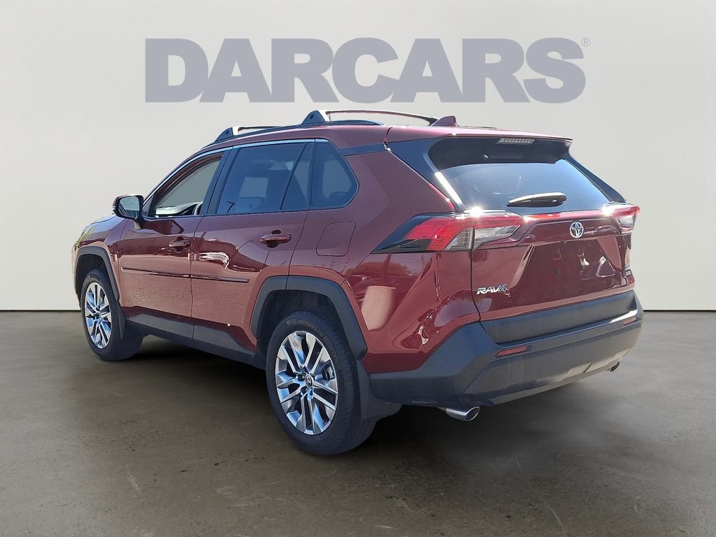 Used 2023 Toyota RAV4 XLE Premium AWD/4WD image 4