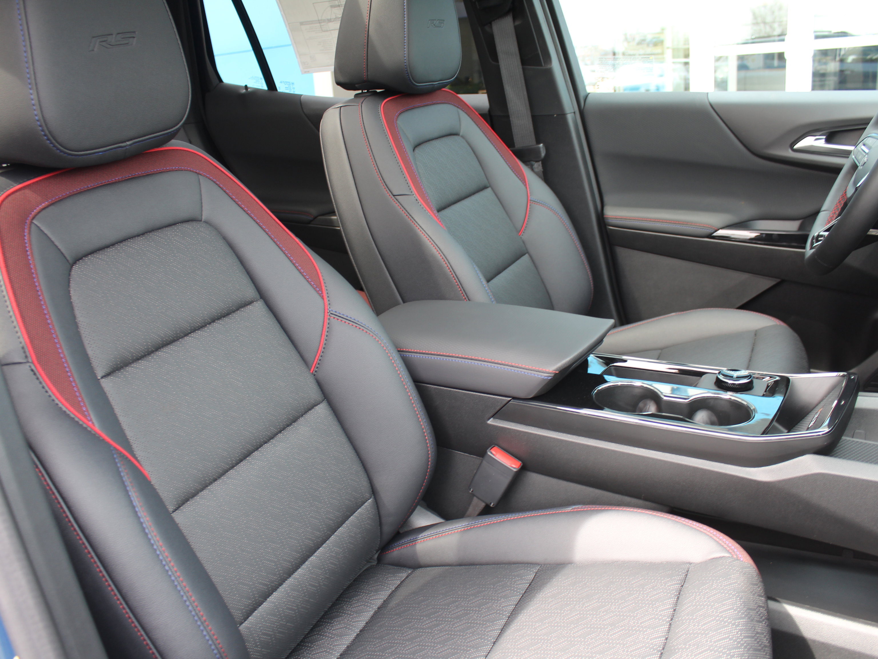 New 2026 Chevrolet Equinox RS FWD image 16