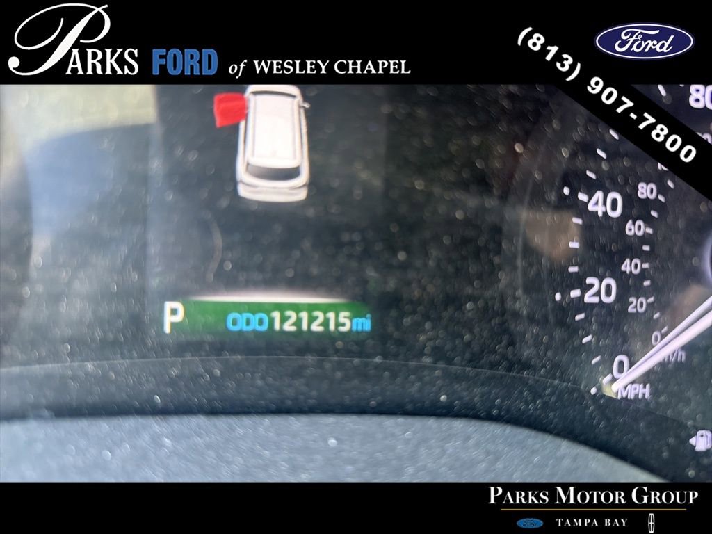 Used 2021 Toyota Sienna LE w/ LE Plus Package image 3