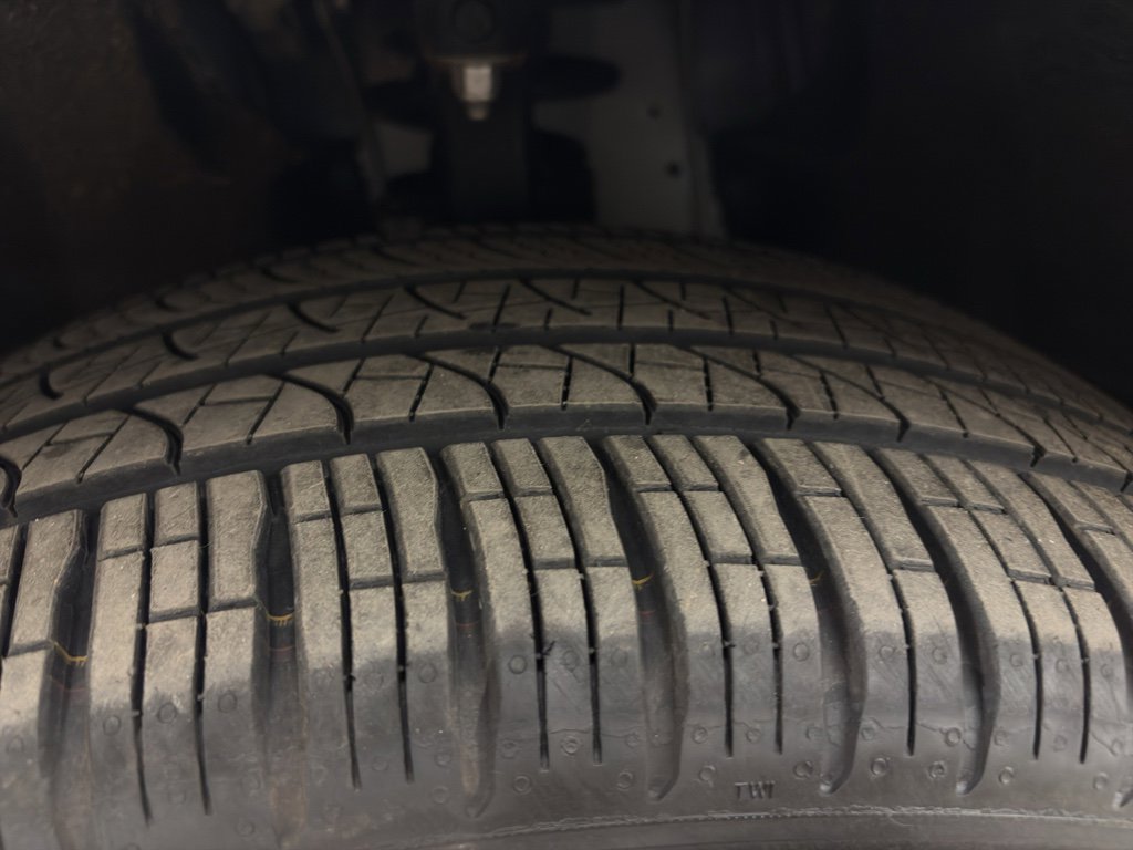 Used 2025 Lincoln Aviator AWD w/ Jet Appearance Package image 10