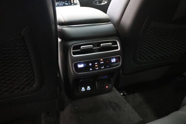New 2026 Genesis GV70 2.5T Sport Prestige AWD/4WD image 30