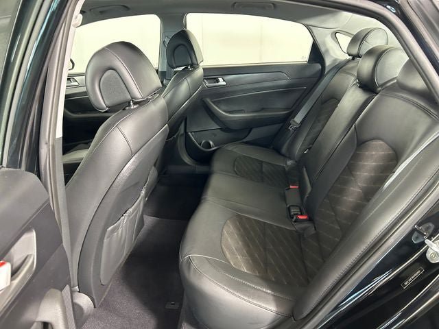 Used 2017 Hyundai Sonata Sport w/ Value Edition Package 02 FWD image 46