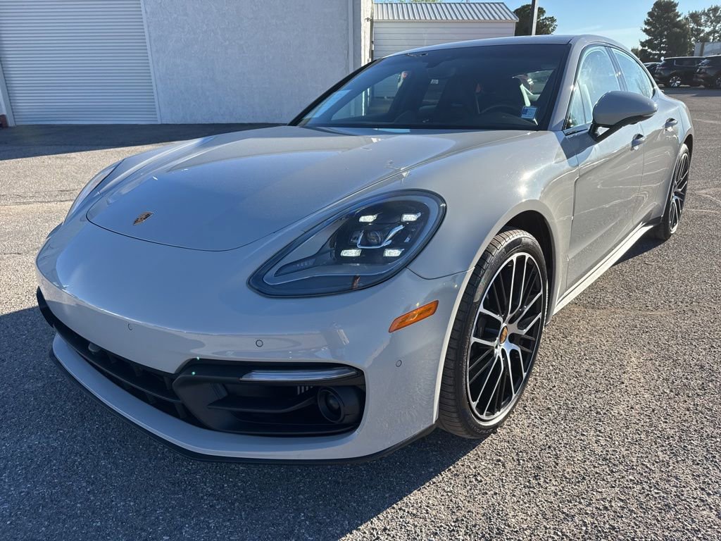 Used 2023 Porsche Panamera 4 Platinum Edition image 3