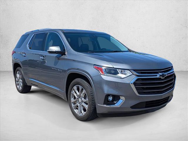Used 2018 Chevrolet Traverse Premier w/ Driver Confidence II Package FWD video 3