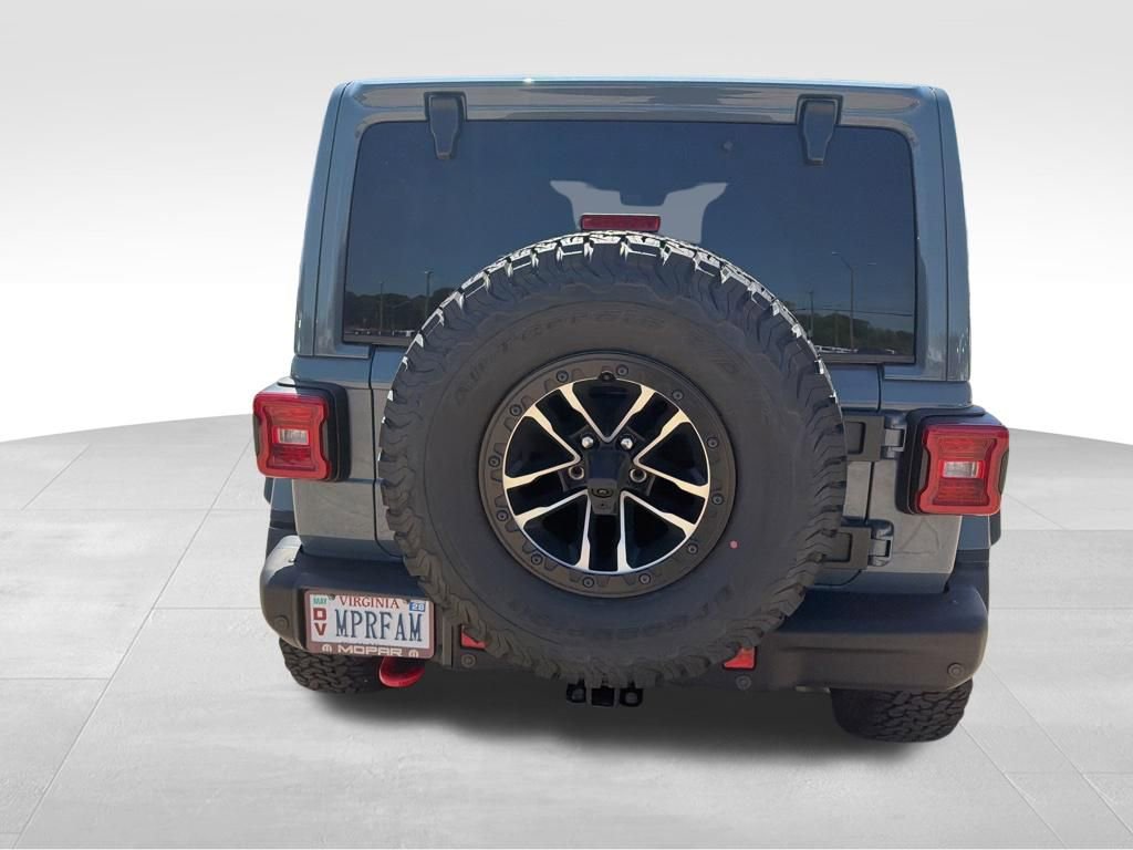 Used 2024 Jeep Wrangler Unlimited Rubicon image 5