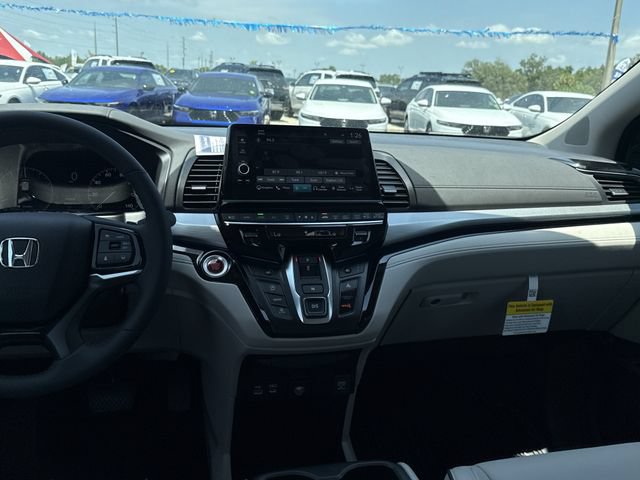 New 2026 Honda Odyssey Touring image 22