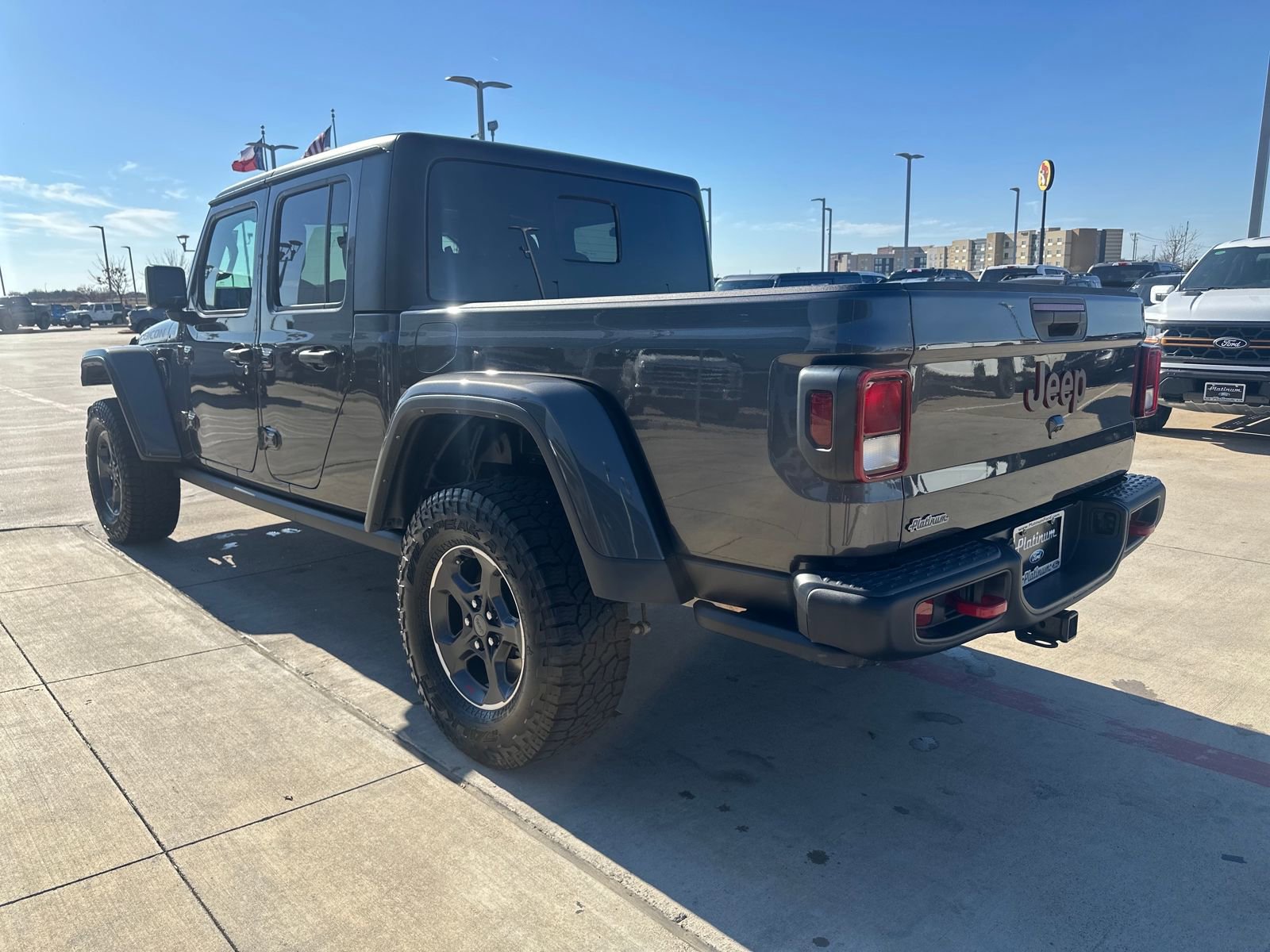 Used 2023 Jeep Gladiator Rubicon w/ Cold Weather Group image 3