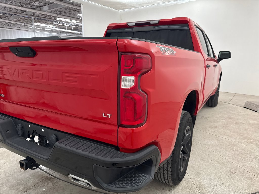 Used 2021 Chevrolet Silverado 1500 LT Trail Boss w/ Convenience Package II AWD/4WD image 21