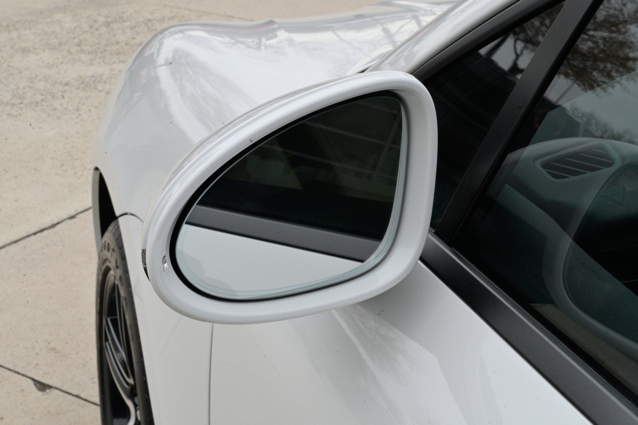 Used 2020 Porsche Macan image 14