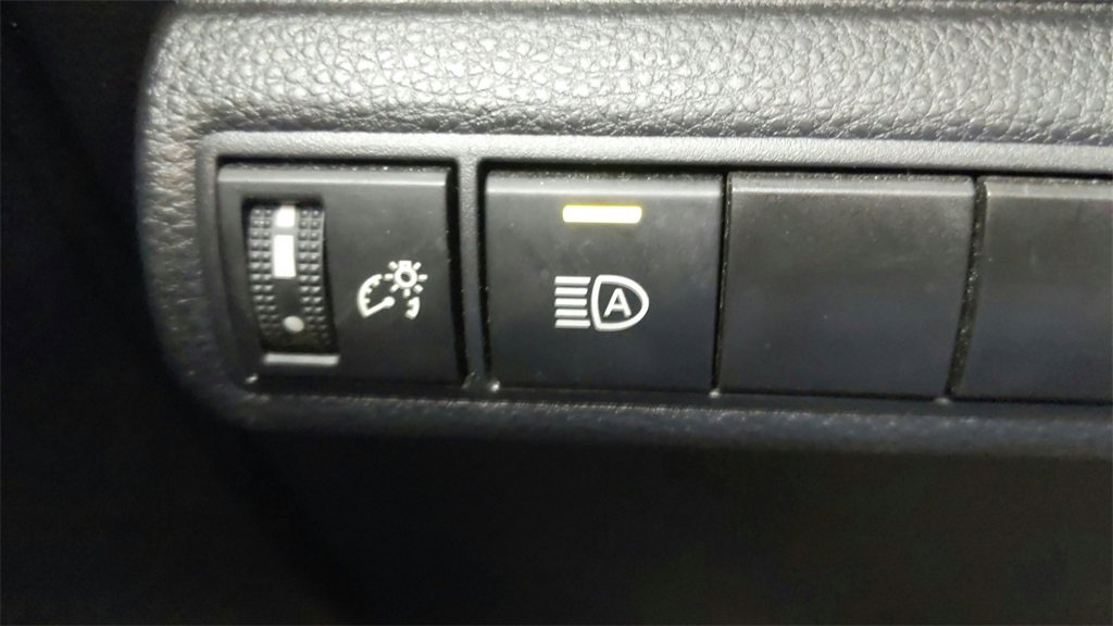 Used 2024 Toyota Corolla LE image 28