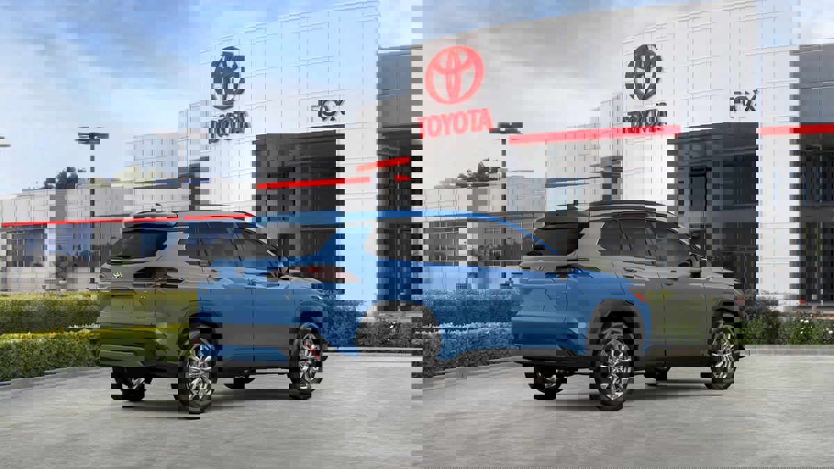 New 2026 Toyota Corolla Cross LE image 10