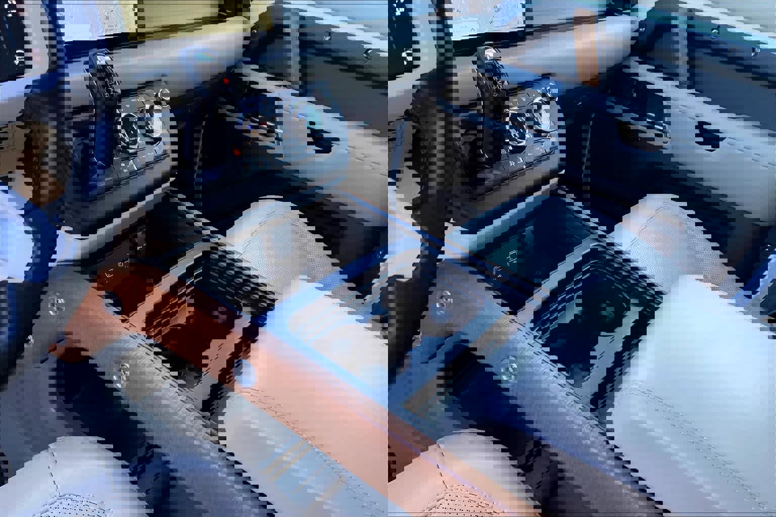 Used 2020 Land Rover Defender 110 SE image 14