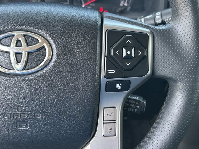 Used 2022 Toyota 4Runner SR5 Premium w/ Moonroof Package RWD image 13