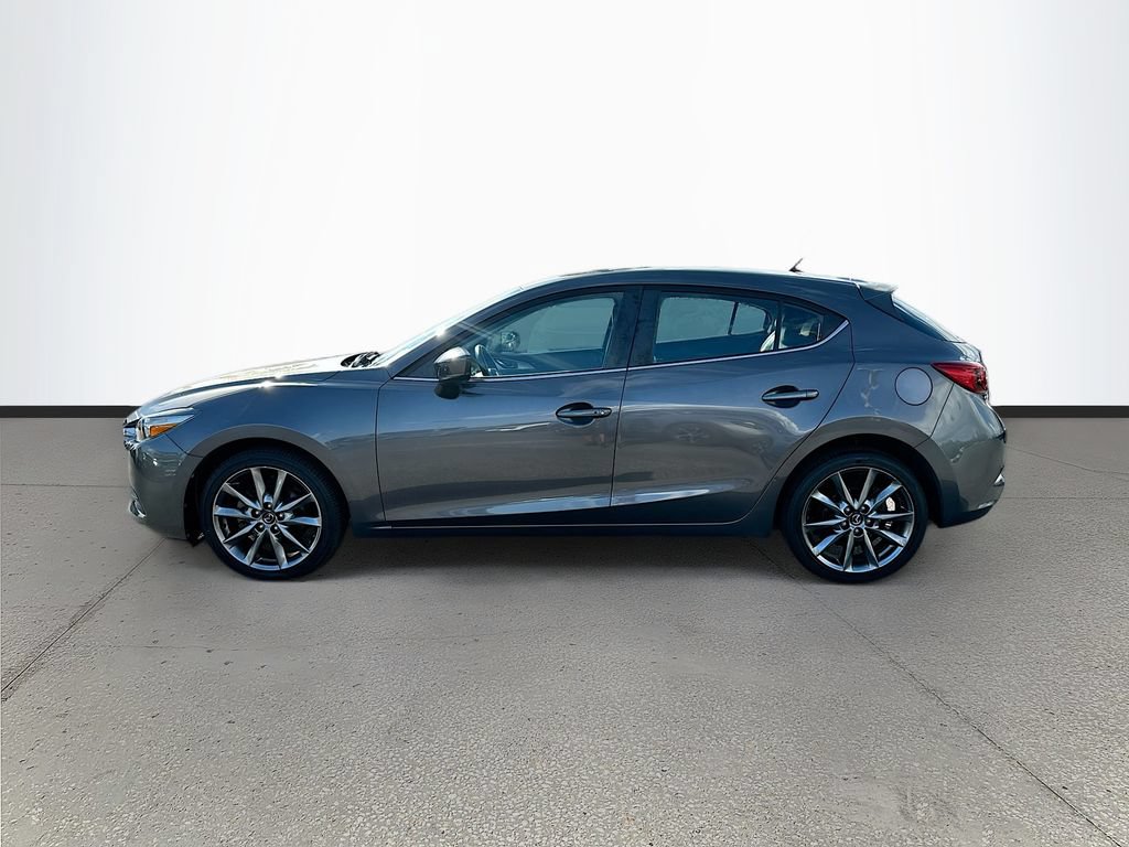 Used 2018 MAZDA MAZDA3 Touring FWD image 4