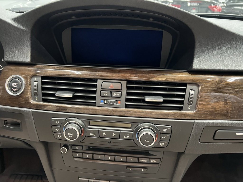 Used 2013 BMW 335i Convertible image 49