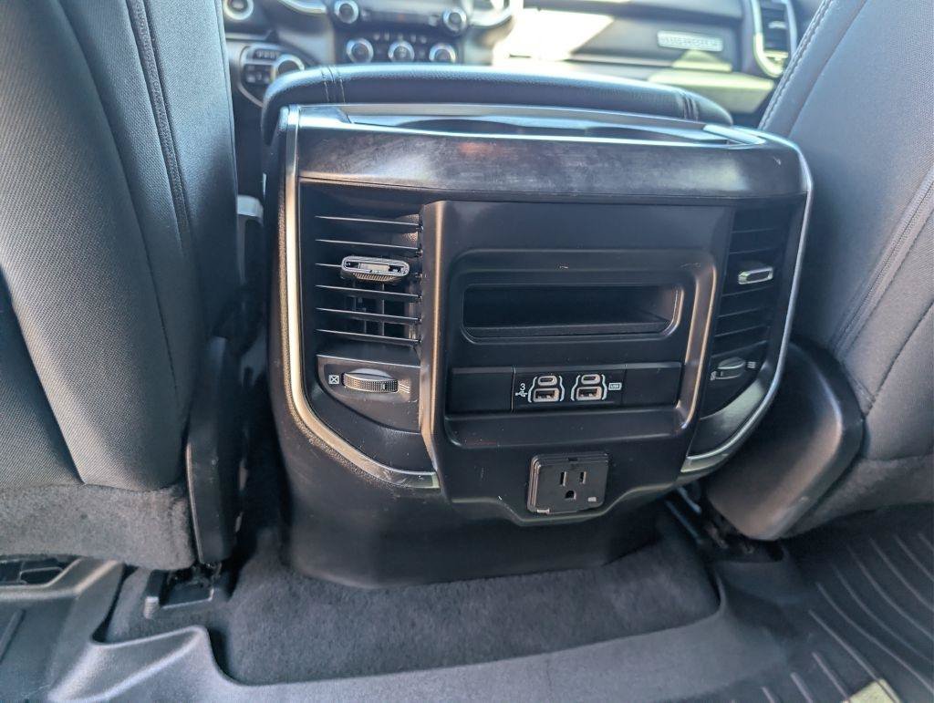 Used 2019 RAM 1500 Big Horn AWD/4WD image 44