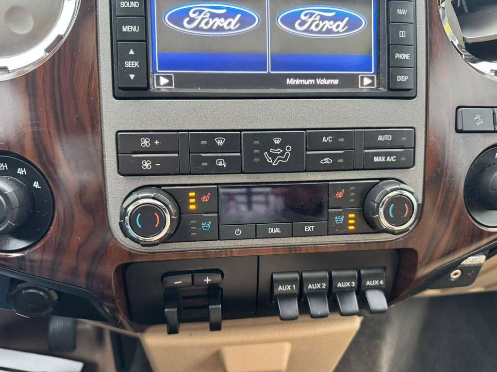 Used 2011 Ford F250 Lariat w/ Lariat Ultimate Pkg image 23