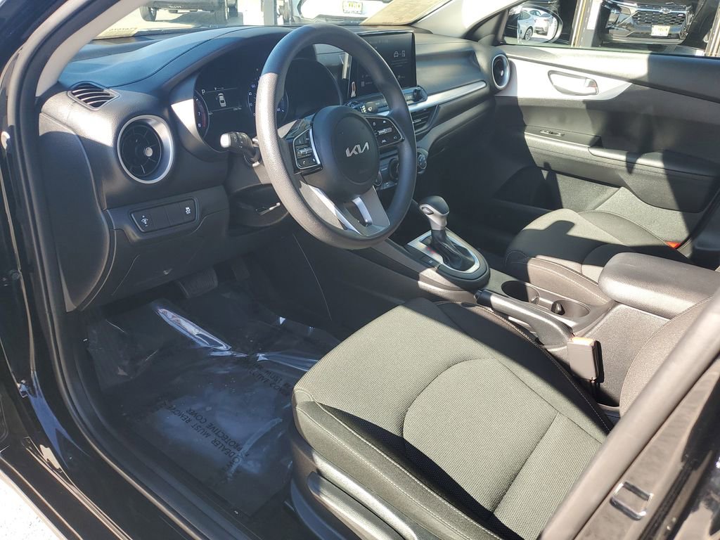 Used 2024 Kia Forte LXS image 14