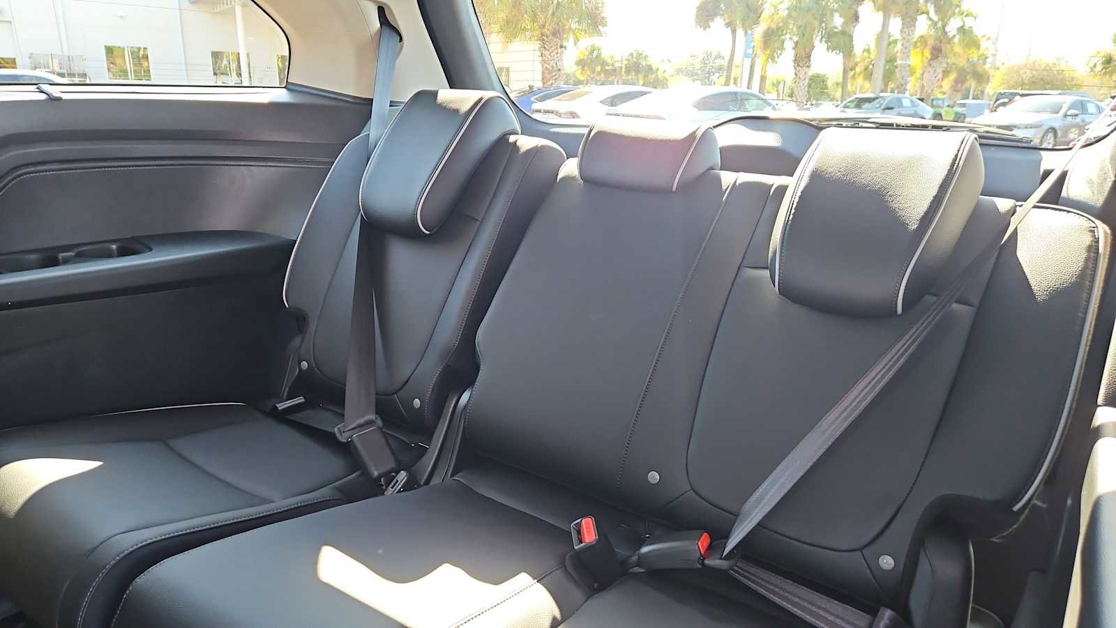 New 2026 Honda Odyssey Touring image 25