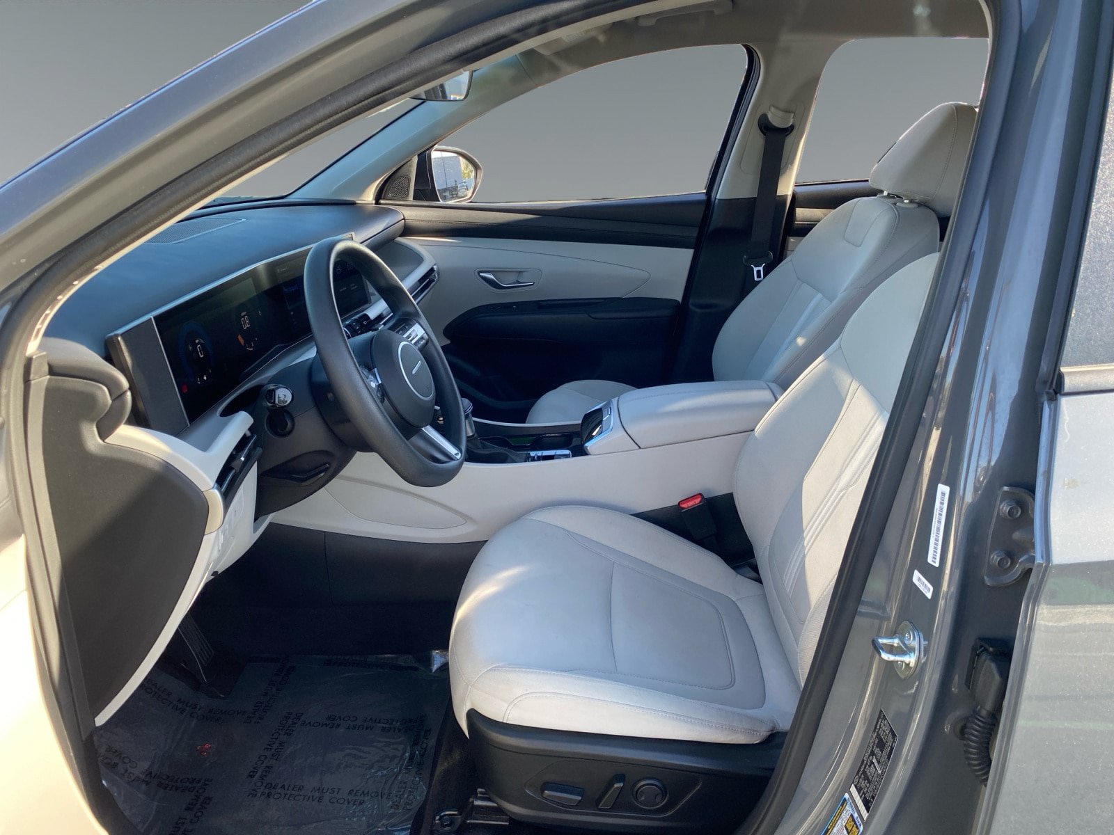Used 2025 Hyundai Tucson SEL FWD image 9