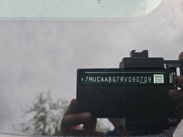 Used 2024 Toyota Corolla Cross LE AWD/4WD image 36