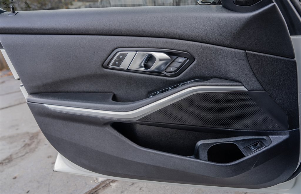 Used 2020 BMW 330i Sedan image 26